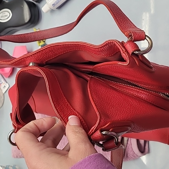 Coach Vibrant Red Leather Shoulder Bag - Picture 13 of 15